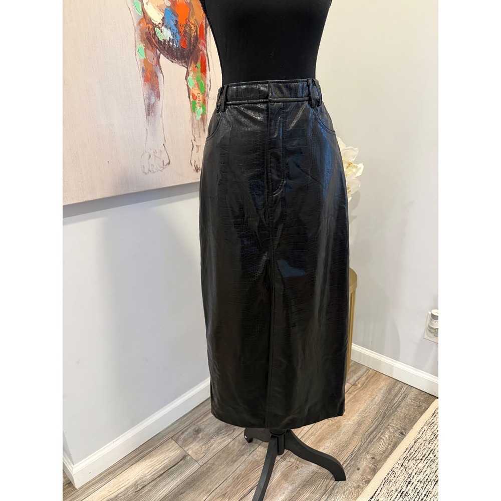 Truth by Republic Black Faux Leather Croc Embossed Midi Skirt, Size 6 NWT - Picture 1 of 5